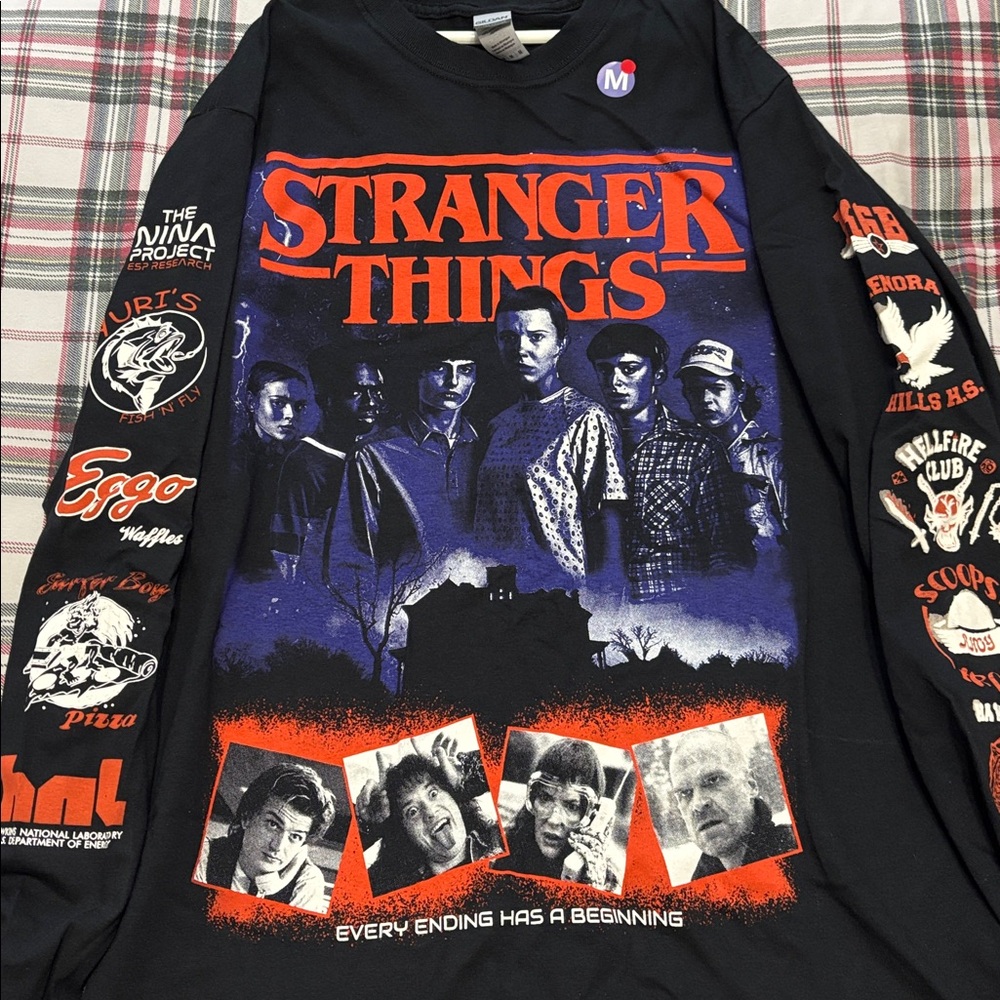 NWT Stranger Things Season 4 Long Sleeve Tee Unisex Medium Netflix